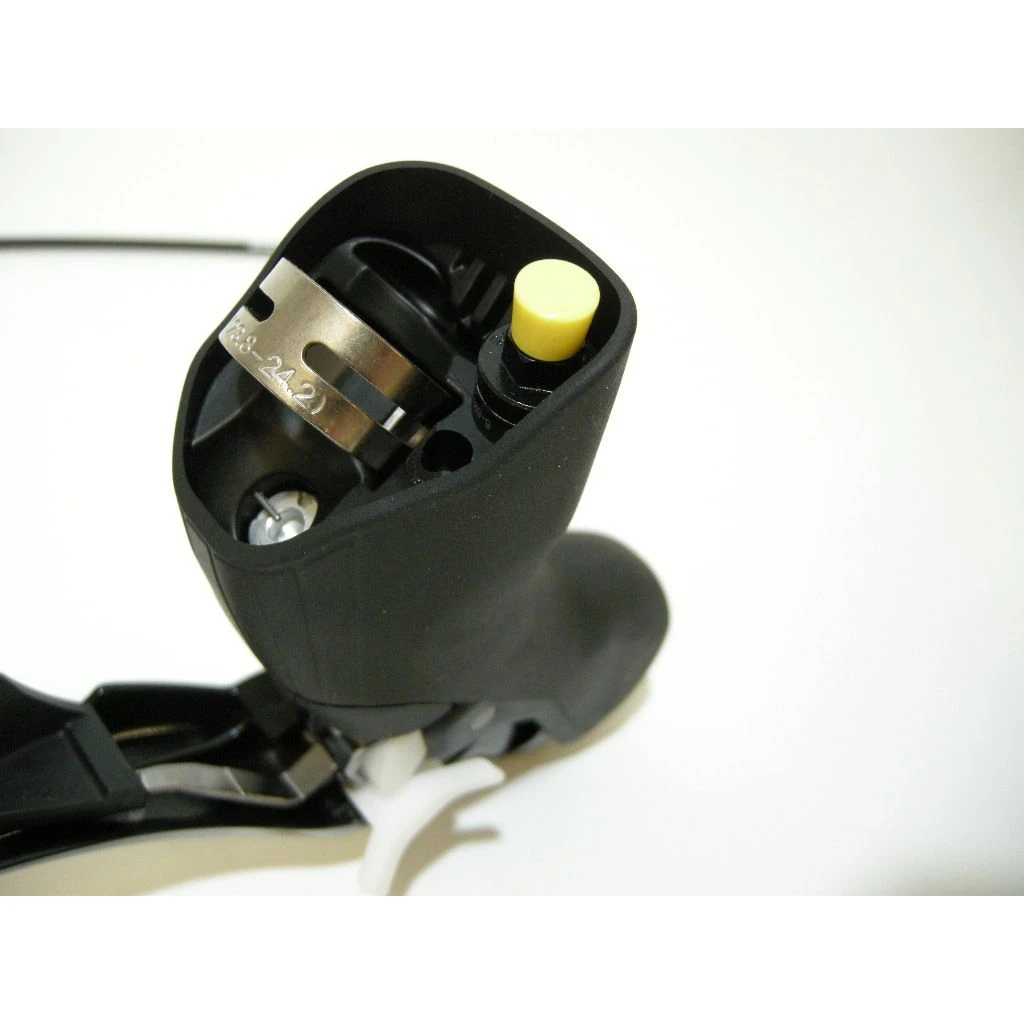 Shimano 105 Scheibenbremsen BR-R7070 + ST-R7025 Brems/Schalthebel 6 Shimano 105 Scheibenbremsen BR-R7070 + ST-R7025 Brems/Schalthebel – Bild 4