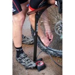 Zéfal Standpumpe Profil Max FP60 Z-Switch -Fahrradwerkzeuge 31391 5 AA 481