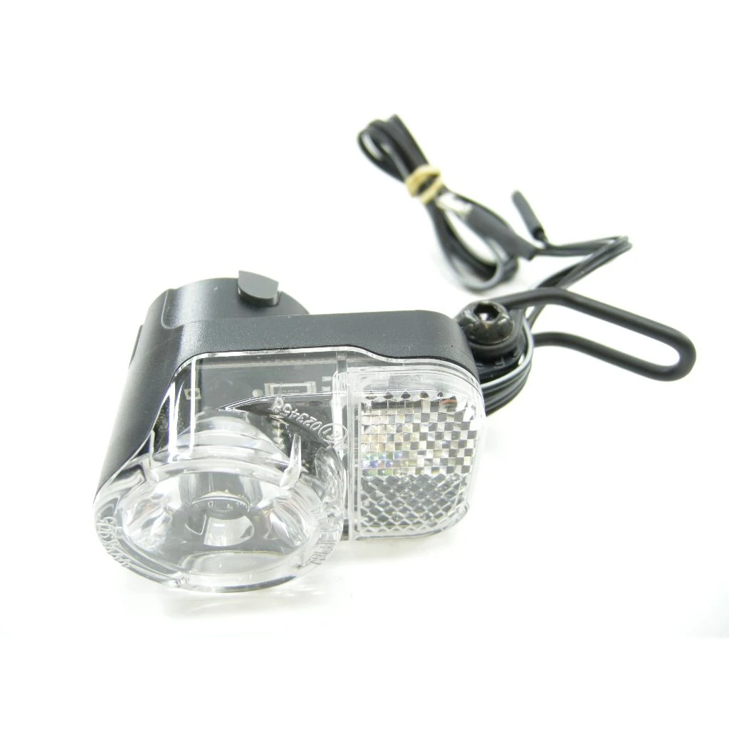 AXA Pico 30 Schalter Scheinwerfer 3 AXA Pico 30 Schalter Scheinwerfer