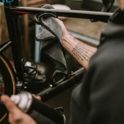 Dynamic LUXURY MICROFIBRE POLISHING CLOTH 6 Dynamic LUXURY MICROFIBRE POLISHING CLOTH -Fahrradwerkzeuge 39582 3 C 344 3