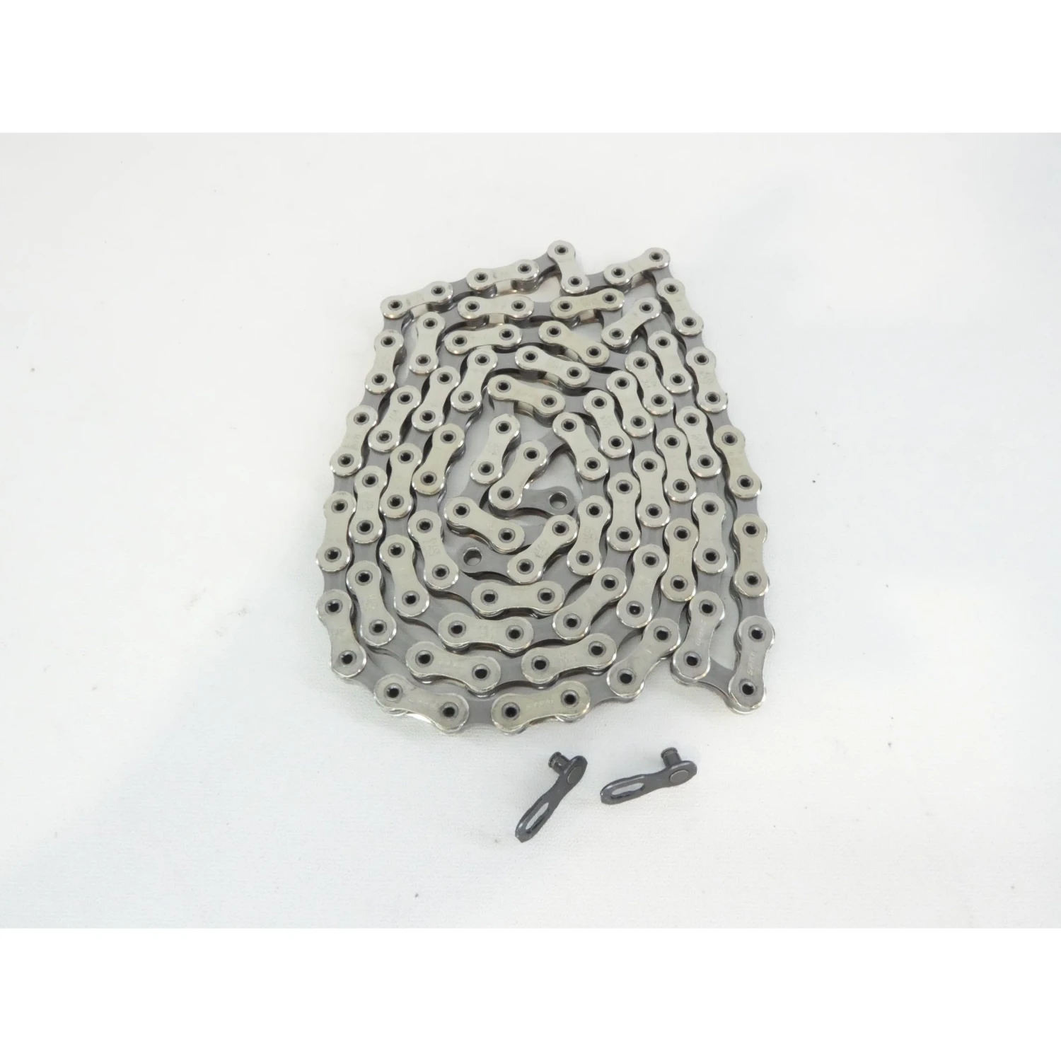 Sram Kette PC 1071 Hollow Pin Mit Powerlock / 10-fach / 114 Glieder 3 Sram Kette PC 1071 Hollow Pin Mit Powerlock / 10-fach / 114 Glieder